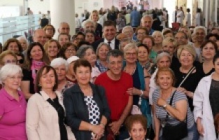 Karşıyaka’da kadın ve aileye özel müdürlük