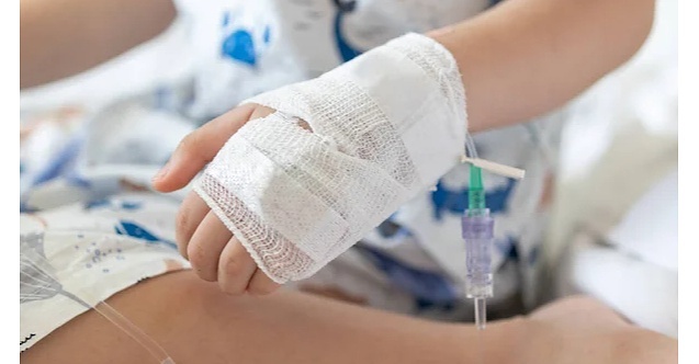 Bergama Devlet Hastanesinde tarihi geçmiş serum iddiası!